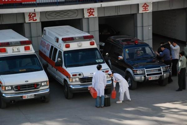 高邑县救护车转院